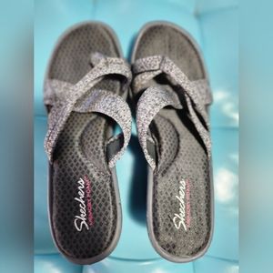 Skechers gray wedge sandals size 8 EUC